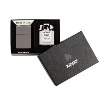 Подарочный набор: зажигалка Black Ice® и вставной блок для трубок ZIPPO 29789 29789