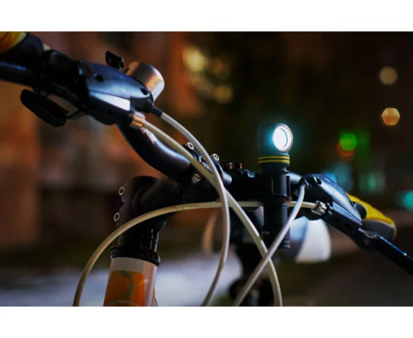 Armytek Elf C2 Micro USB+18650