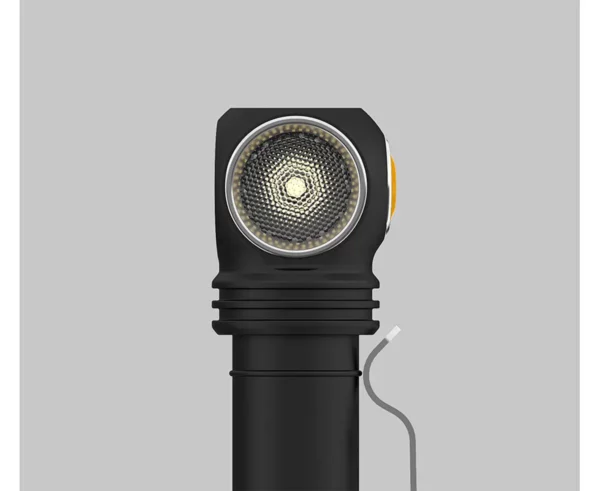 Armytek Wizard C2 Magnet / Warm