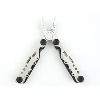 Мультитул STINGER MT-S004 MT-S004